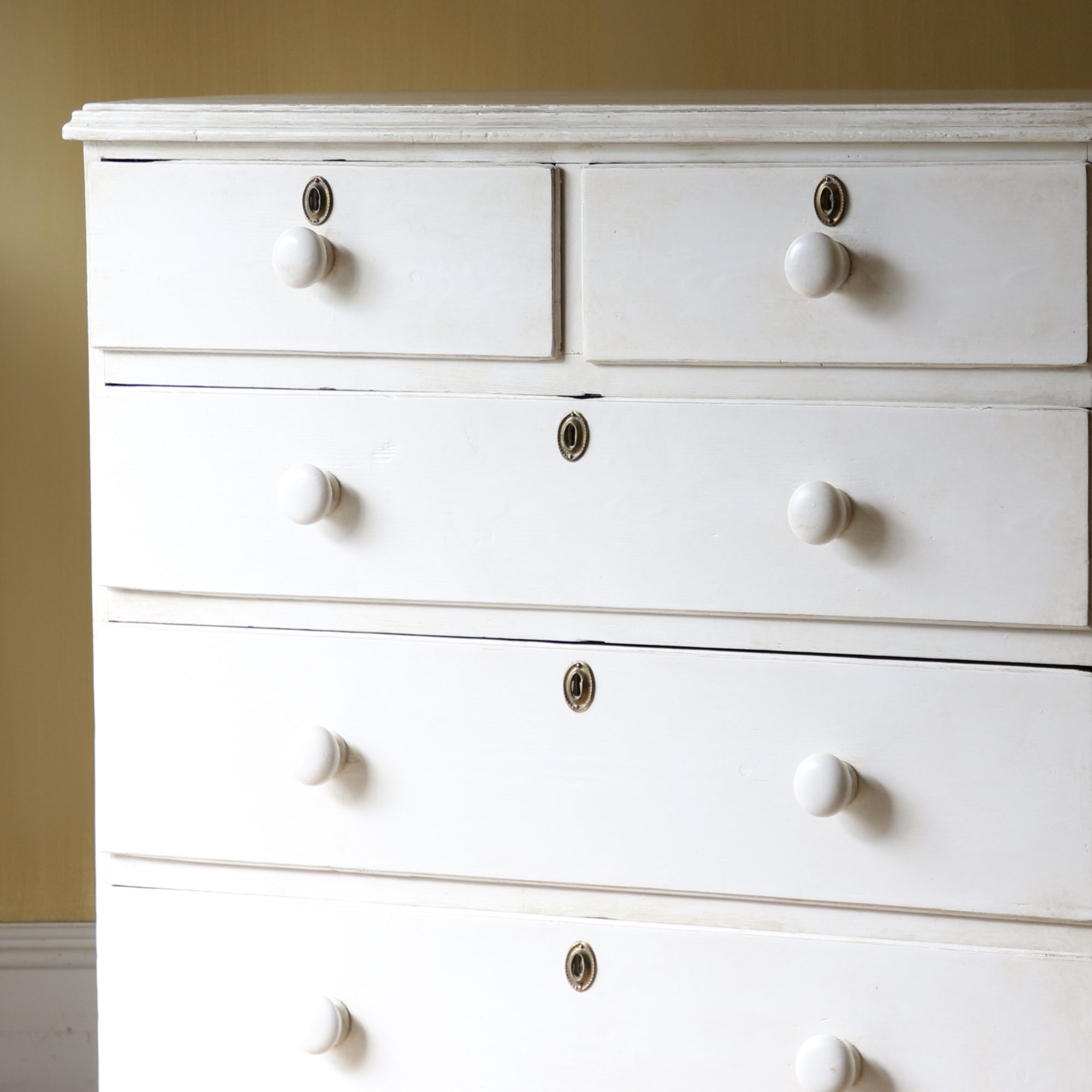 Pine Chest of Drawers